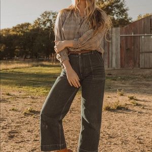 Esby Finch Jean